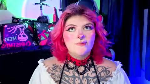 Snapshot of mariiana_velezz chatting on 12-03-25, 11:14 mariiana_velezz online show from 12-03-25, 11:14