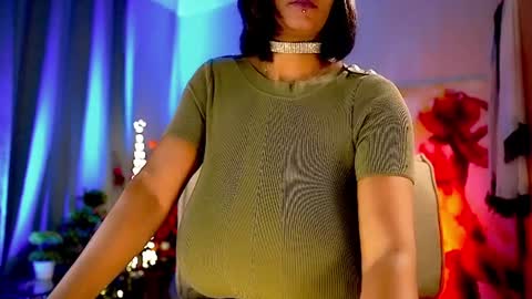 Snapshot of mariicha chatting on 12-29-24, 07:06 Nikita - Scroll down and read my bio please. New Pictures in Bio online show from 12-29-24, 07:06