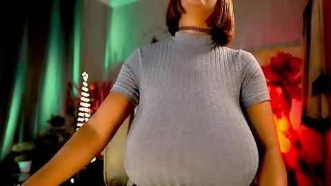 Snapshot of mariicha chatting on 02-04-25, 06:36 Nikita - Scroll down and read my bio please. New Pictures in Bio online show from 02-04-25, 06:36