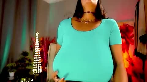 Snapshot of mariicha chatting on 03-01-25, 09:18 Nikita - Scroll down and read my bio please. New Pictures in Bio online show from 03-01-25, 09:18