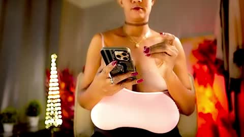 Nikita - Scroll down and read my bio please. New Pictures in Bio online show from 04-04-26, 07:17