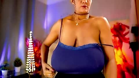 Nikita - Scroll down and read my bio please. New Pictures in Bio online show from 05-13-26, 07:06