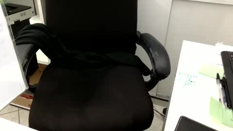 Snapshot of marikapikkola chatting on 11-06-25, 03:57 Mary... online show from 11-06-25, 03:57