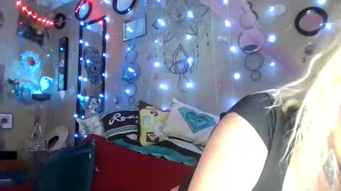 marilyn1620 online show from 04-28-26, 06:18