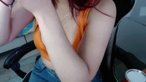 Snapshot of marilyn_lil chatting on 02-07-25, 03:34 Marilyn online show from 02-07-25, 03:34