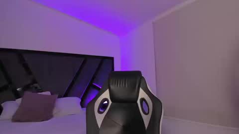 Marilyn online show from 09-25-25, 05:00