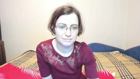 Snapshot of marilynspecial chatting on 02-19-25, 05:16 Marilyn online show from 02-19-25, 05:16
