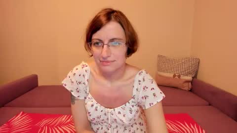 Snapshot of marilynspecial chatting on 10-13-25, 10:32 Marilyn online show from 10-13-25, 10:32