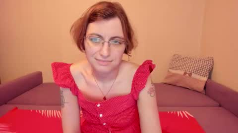 Snapshot of marilynspecial chatting on 10-17-25, 11:51 Marilyn online show from 10-17-25, 11:51