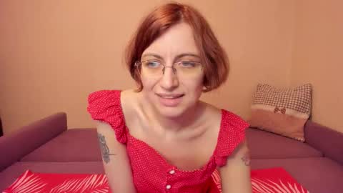 Marilyn online show from 03-09-26, 06:34