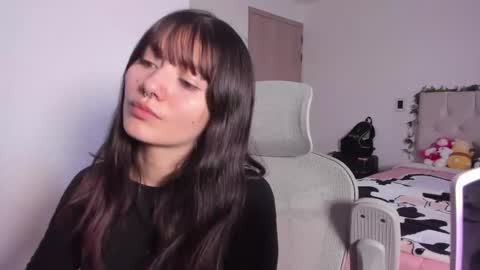 Snapshot of marin_kitoko chatting on 11-09-25, 09:24 Marin kitoko online show from 11-09-25, 09:24