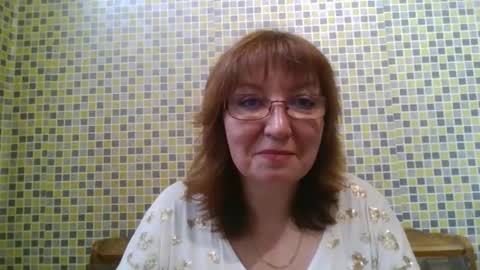 Snapshot of marinamrs chatting on 09-10-25, 02:39 marinamrs online show from 09-10-25, 02:39