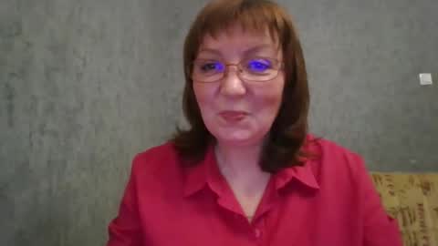 Snapshot of marinamrs chatting on 10-17-25, 07:27 marinamrs online show from 10-17-25, 07:27