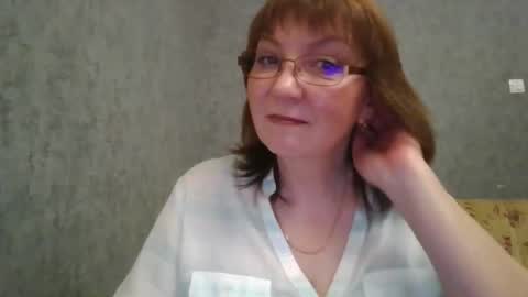 Snapshot of marinamrs chatting on 10-21-25, 06:52 marinamrs online show from 10-21-25, 06:52
