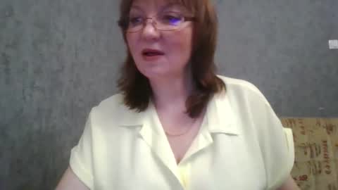 Snapshot of marinamrs chatting on 11-14-25, 09:13 marinamrs online show from 11-14-25, 09:13