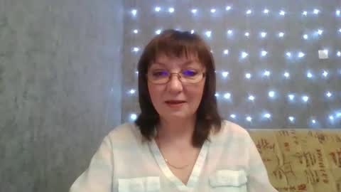 Snapshot of marinamrs chatting on 11-30-25, 06:01 marinamrs online show from 11-30-25, 06:01