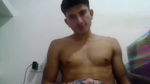 Snapshot of mariobrosss517470 chatting on 12-17-24, 04:34 mariobrosss517470 online show from 12-17-24, 04:34