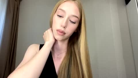 Amelia online show from 07-28-26, 12:48