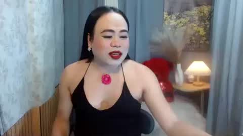 LEAH online show from 03-08-26, 08:01