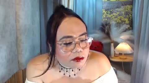 LEAH online show from 06-04-26, 06:03