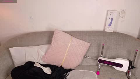 marivimichel_s online show from 04-16-26, 10:38