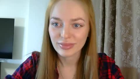 Snapshot of mariwell chatting on 04-12-26, 08:25 mariwell online show from 04-12-26, 08:25