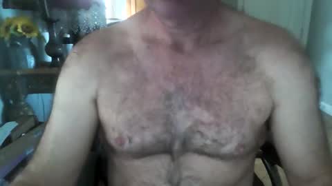 Snapshot of mark476928 chatting on 11-26-25, 01:34 mark476928 online show from 11-26-25, 01:34