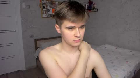 Mark online show from 01-25-25, 06:57