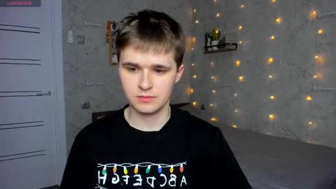 Mark online show from 05-14-26, 02:51