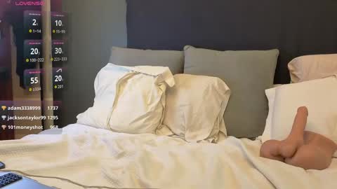 Mark online show from 04-12-26, 06:24