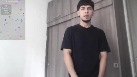 Snapshot of mark_rut chatting on 12-23-24, 08:57 MODEL Mark Rut online show from 12-23-24, 08:57