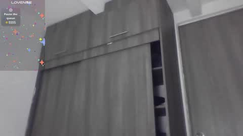 Snapshot of mark_rut chatting on 12-24-24, 11:44 MODEL Mark Rut online show from 12-24-24, 11:44