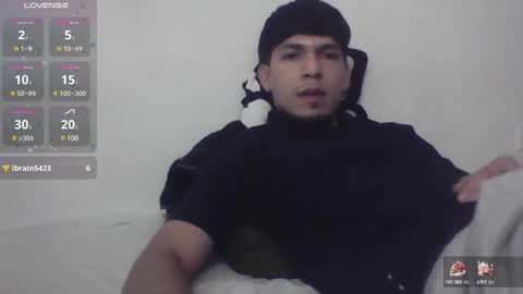 Snapshot of mark_rut chatting on 12-29-24, 11:18 MODEL Mark Rut online show from 12-29-24, 11:18