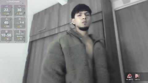 Snapshot of mark_rut chatting on 12-30-24, 02:20 MODEL Mark Rut online show from 12-30-24, 02:20