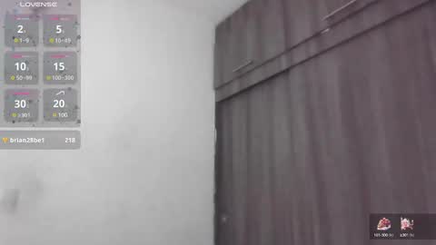 Snapshot of mark_rut chatting on 01-06-25, 10:58 MODEL Mark Rut online show from 01-06-25, 10:58