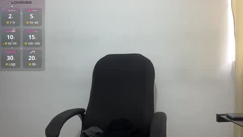 Snapshot of mark_rut chatting on 02-07-25, 09:15 MODEL Mark Rut online show from 02-07-25, 09:15