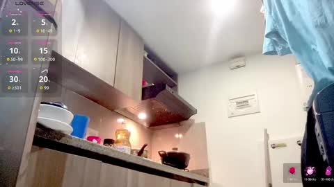 Snapshot of mark_rut chatting on 02-17-25, 09:19 MODEL Mark Rut online show from 02-17-25, 09:19