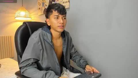 markbowie online show from 02-04-26, 02:23