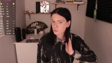 Mark online show from 01-06-25, 05:49