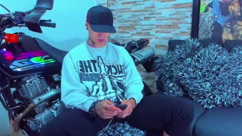 Sebastian online show from 12-05-24, 08:11