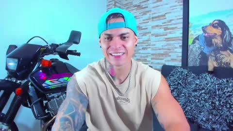 Sebastian online show from 12-14-24, 04:34