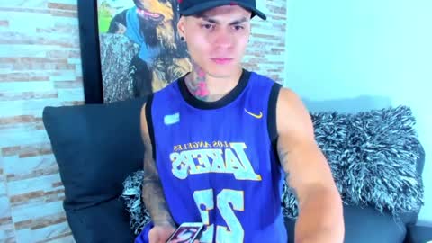 Sebastian online show from 12-23-24, 04:22