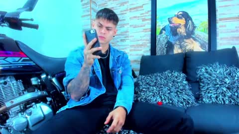 Sebastian online show from 01-18-25, 02:25