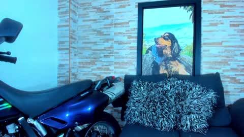 Sebastian online show from 01-19-25, 05:15