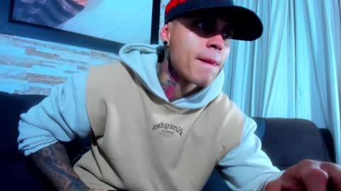 Sebastian online show from 01-24-25, 02:18