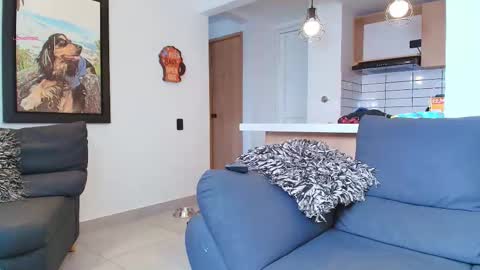 Sebastian online show from 10-19-25, 04:18