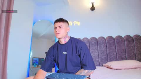 Sebastian online show from 10-31-25, 03:18