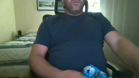 Snapshot of markoboy34 chatting on 06-24-26, 03:27 Matt Kung online show from 06-24-26, 03:27