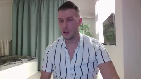 Snapshot of markster9696 chatting on 03-01-26, 09:17 markster9696 online show from 03-01-26, 09:17