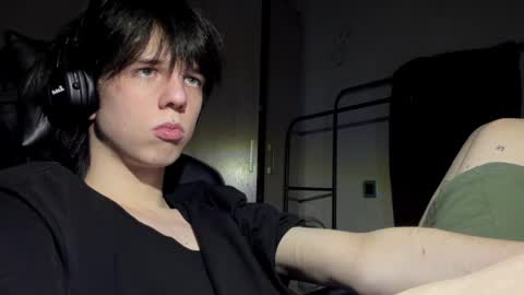 Mark online show from 04-11-26, 09:41